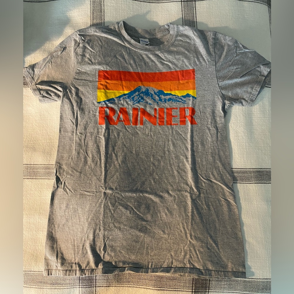 Rainier grey tee M